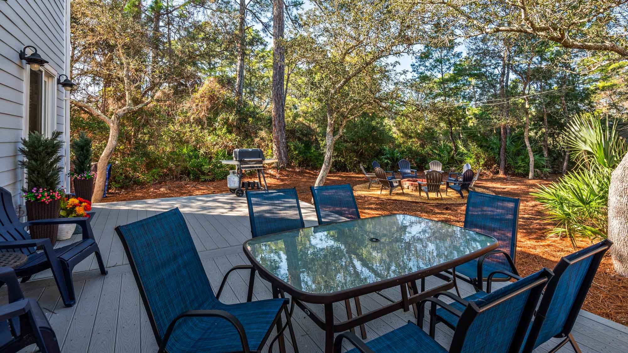 Gone Gulfin Back Patio