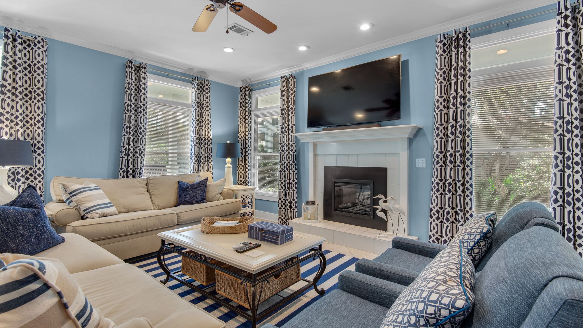 Gone Gulfin Living Area