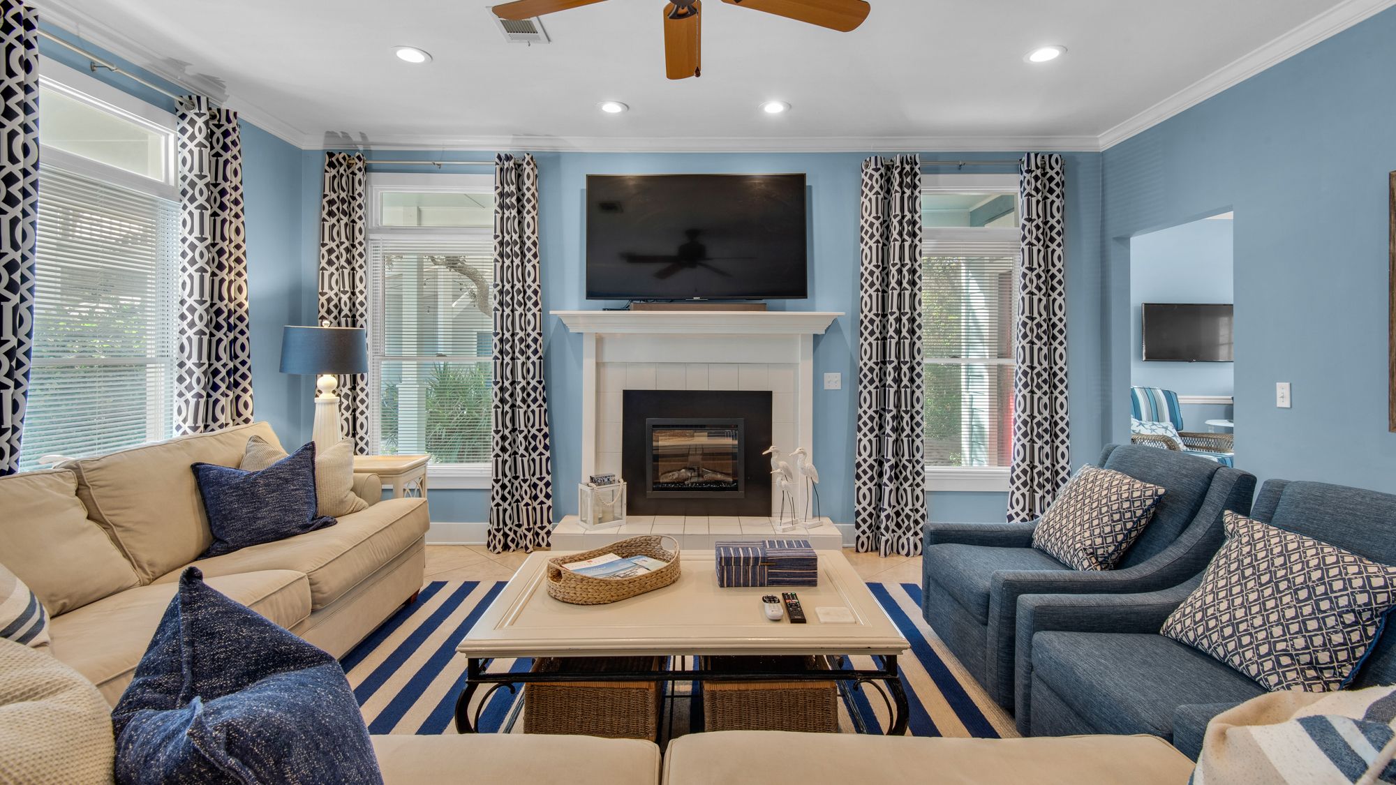 Gone Gulfin Living Area