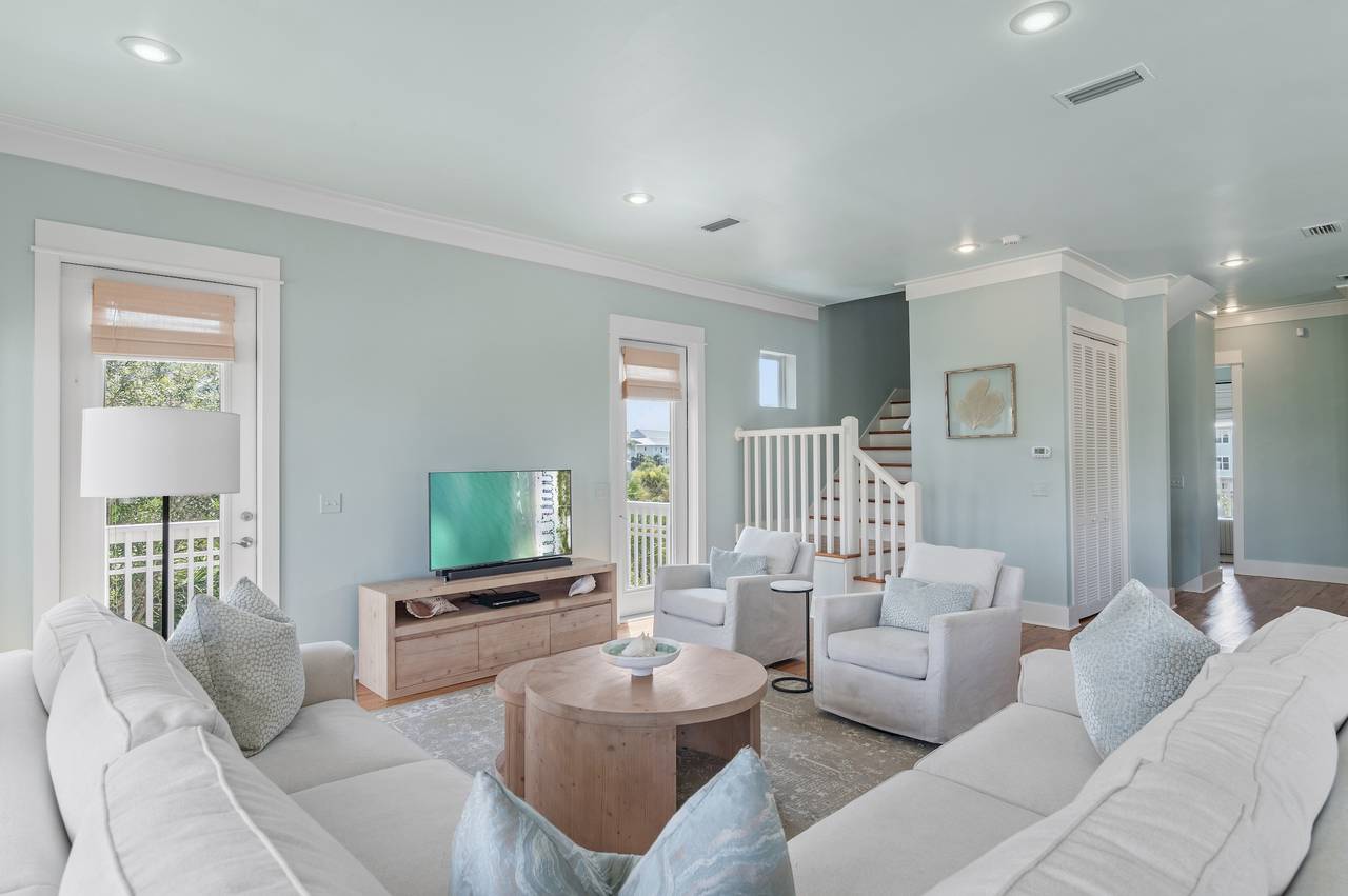 Endless Summer Living Area Endless Summer Living Area