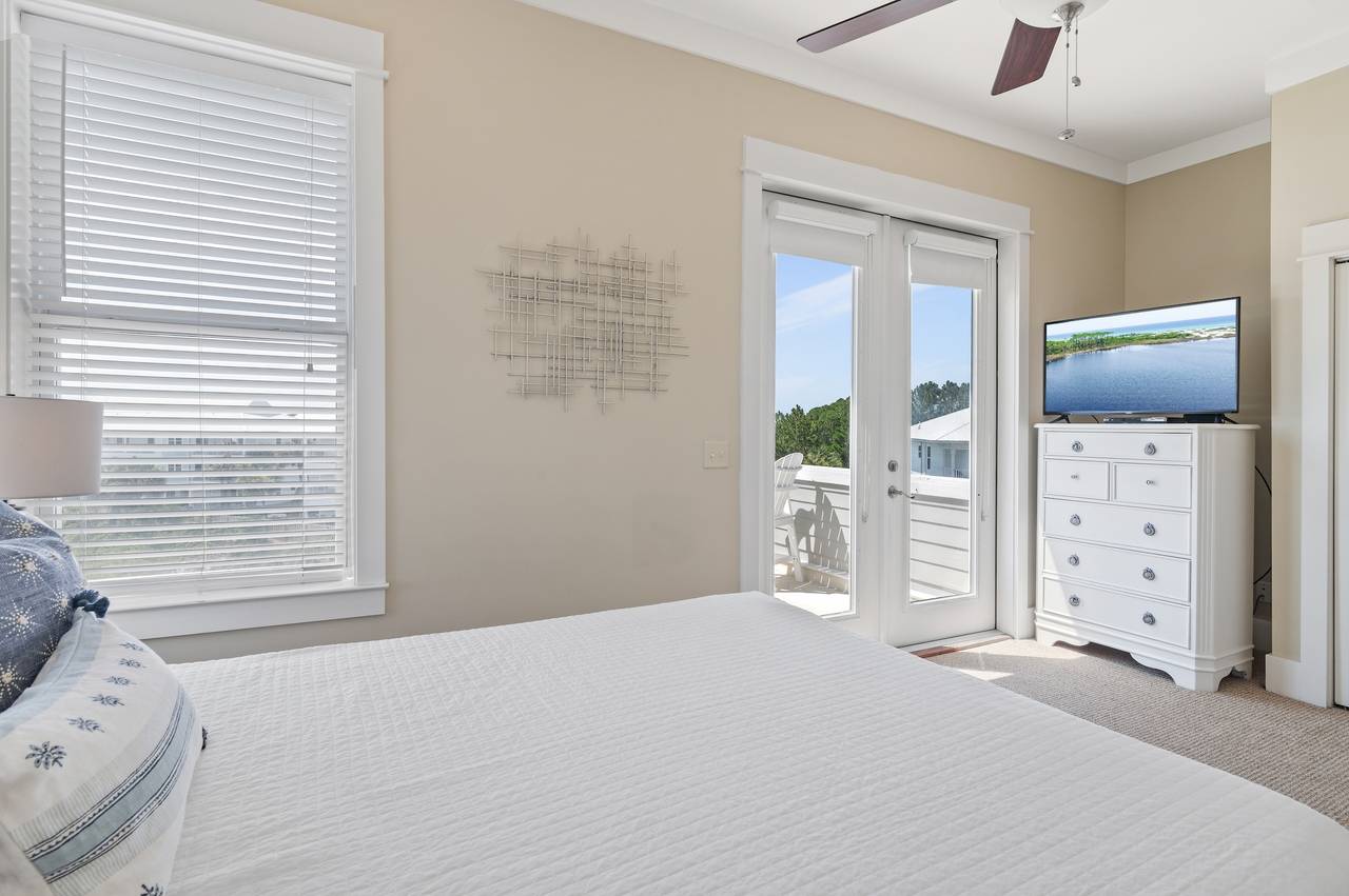 Endless Summer Bedroom Area Endless Summer Bedroom Area