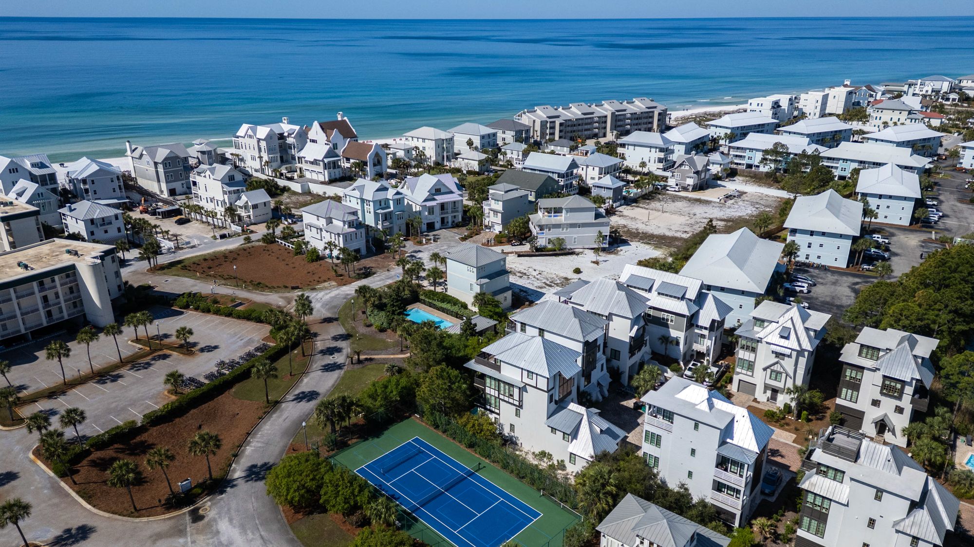 Dunes Estates Grounds & Amenities