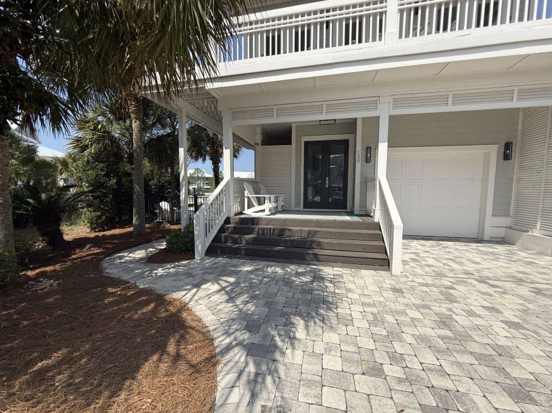 Endless Summer Exterior