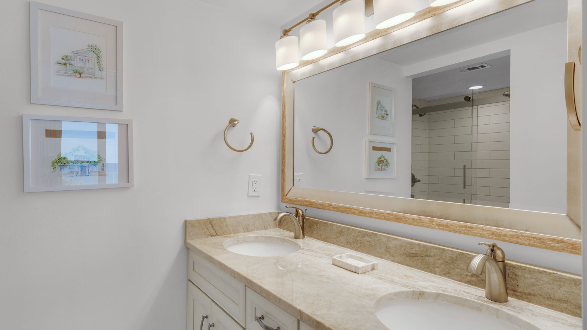 BeachCrest 302 Bathroom