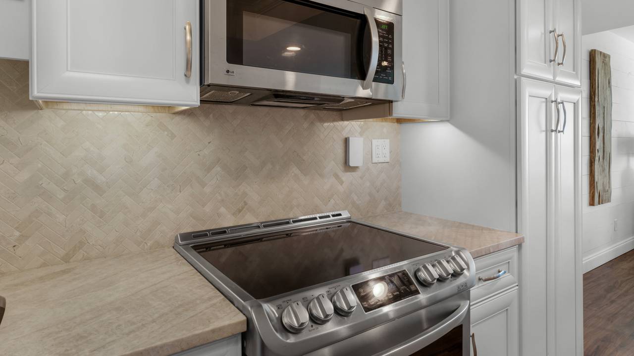 BeachCrest 302 Kitchen BeachCrest 302 Kitchen