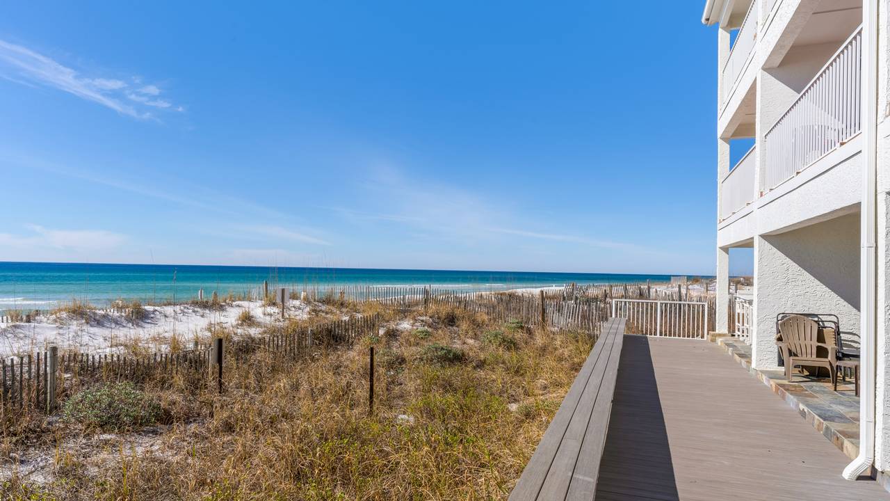 ES103 Exterior ES103 Exterior