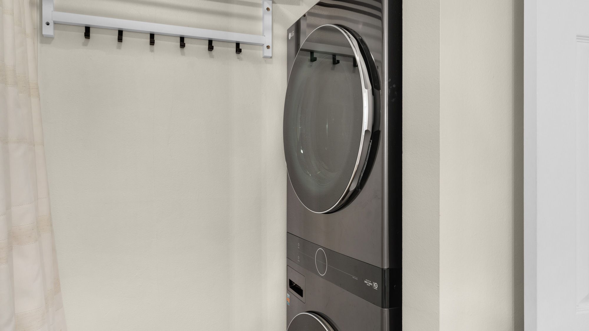 Eastern Shores 103 Washer & Dryer