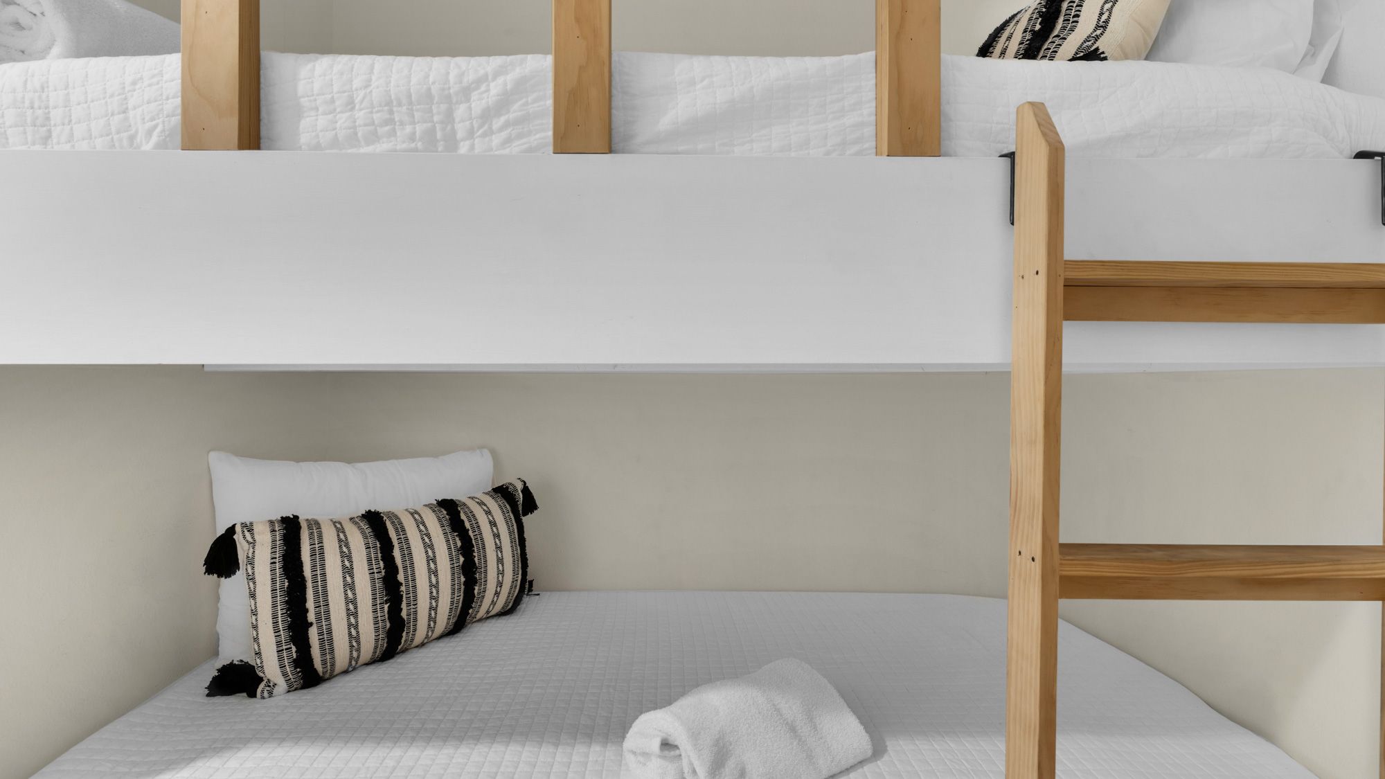 Eastern Shores 103 Hallway Bunks