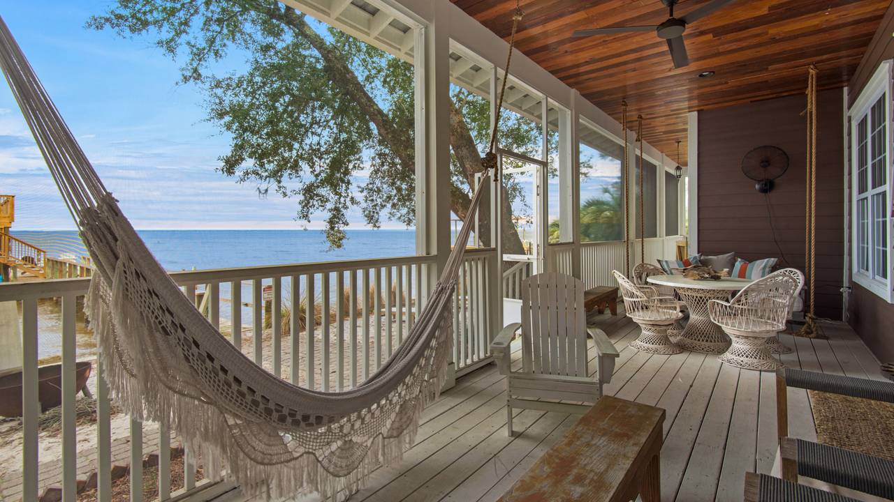 1112NEL Balcony 1112NEL Balcony