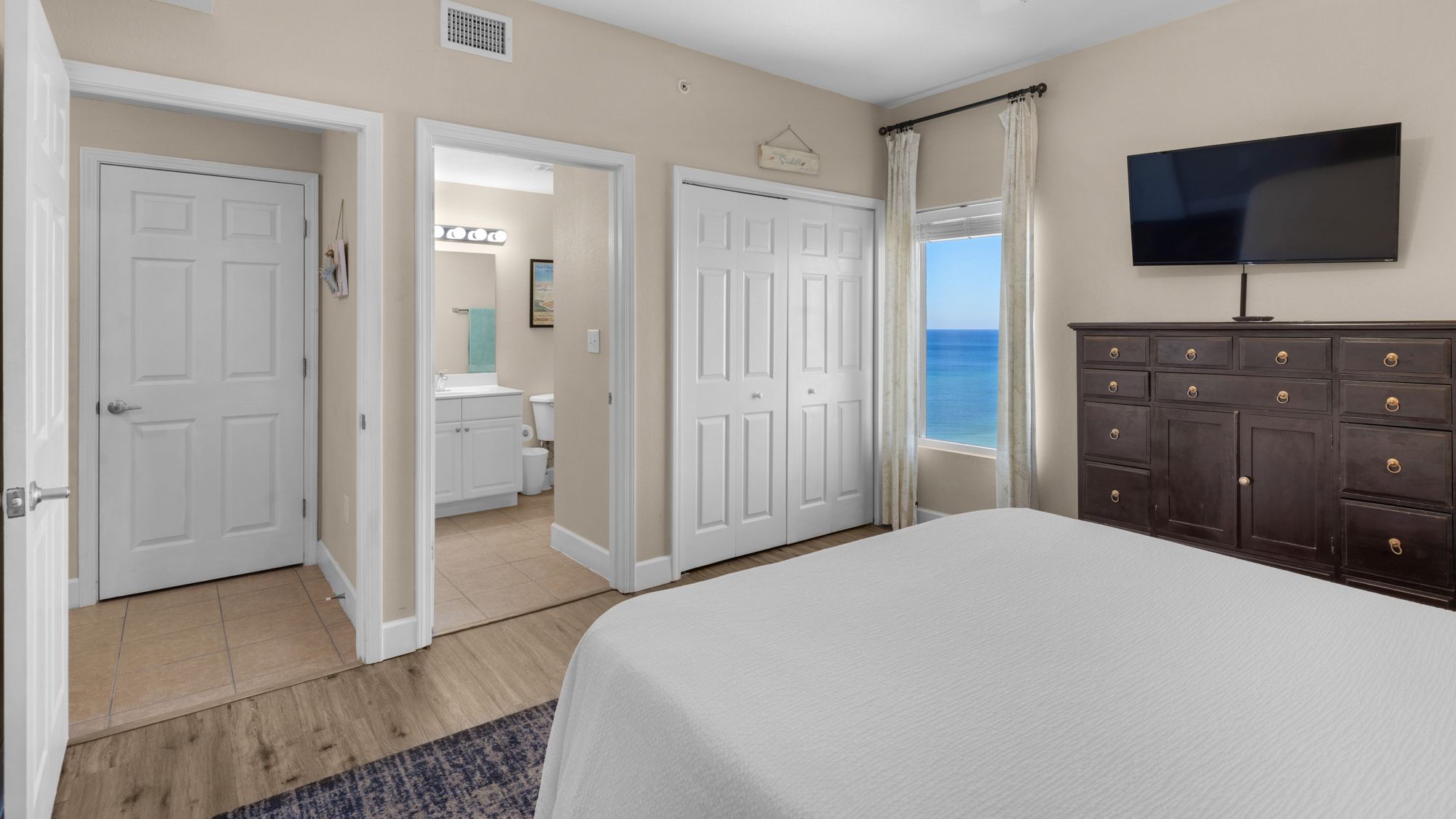 Tidewater 1301 Bedroom