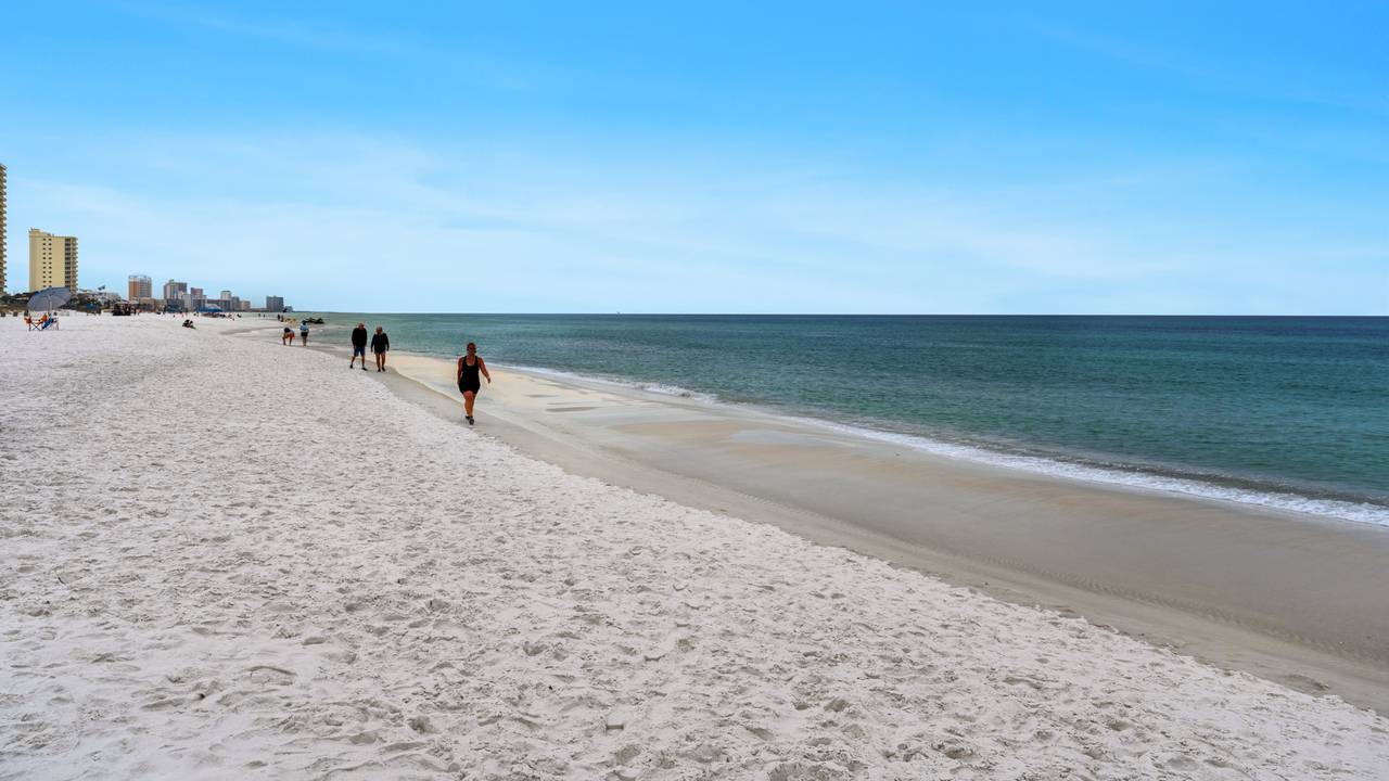 MD405 Beach Area MD405 Beach Area