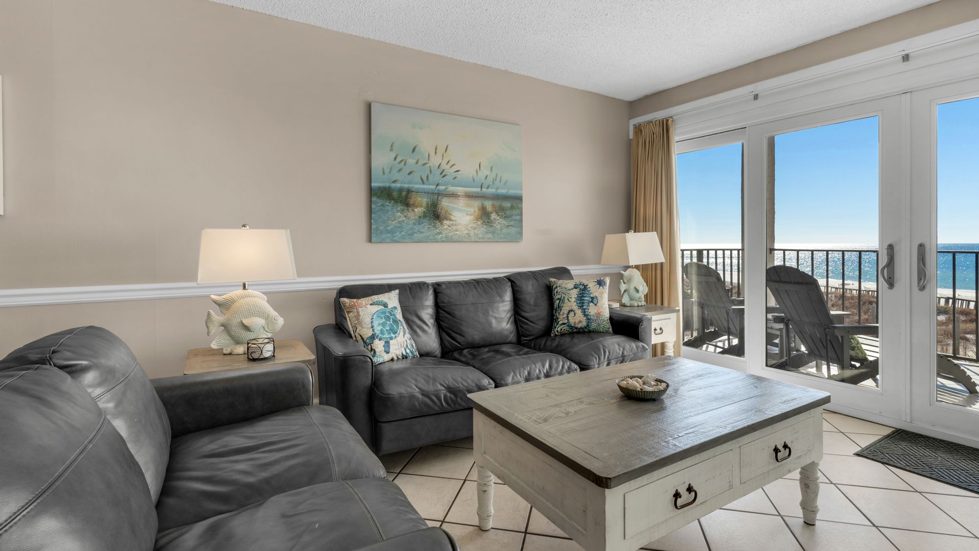 Moondrifter 405 Living Area with Gulf View