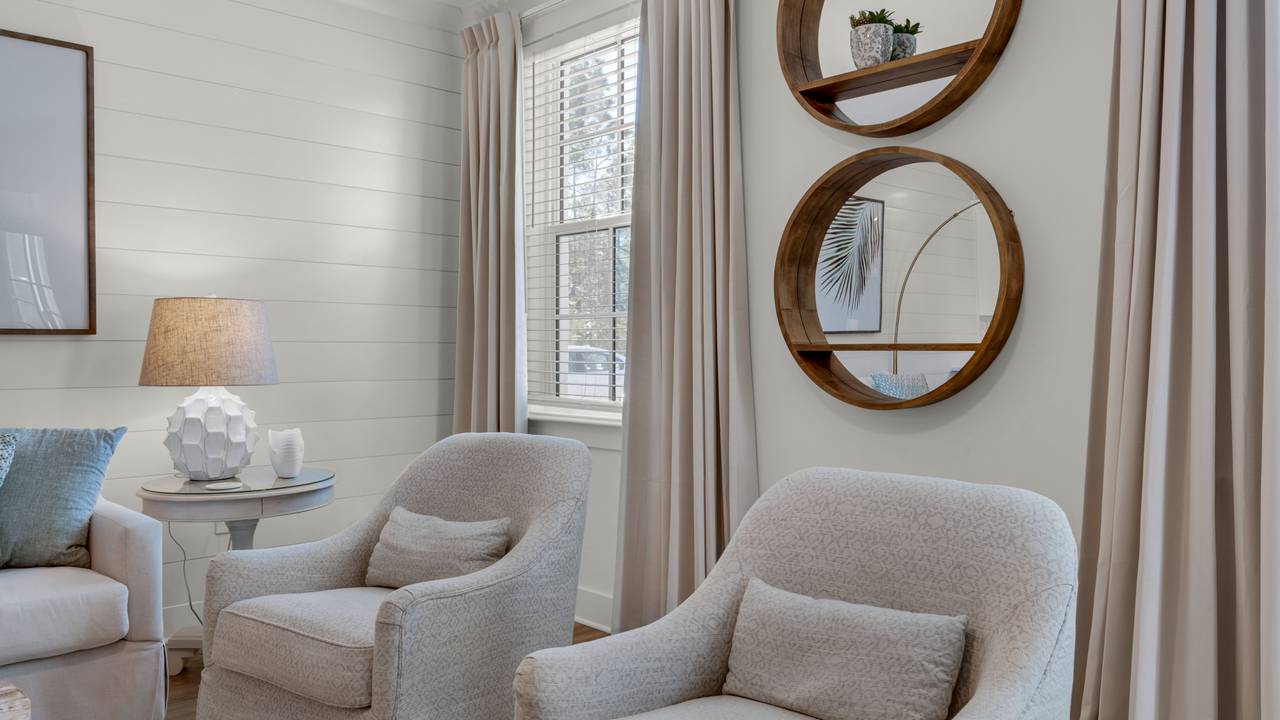 Pinewood 317 Living Area Pinewood 317 Living Area