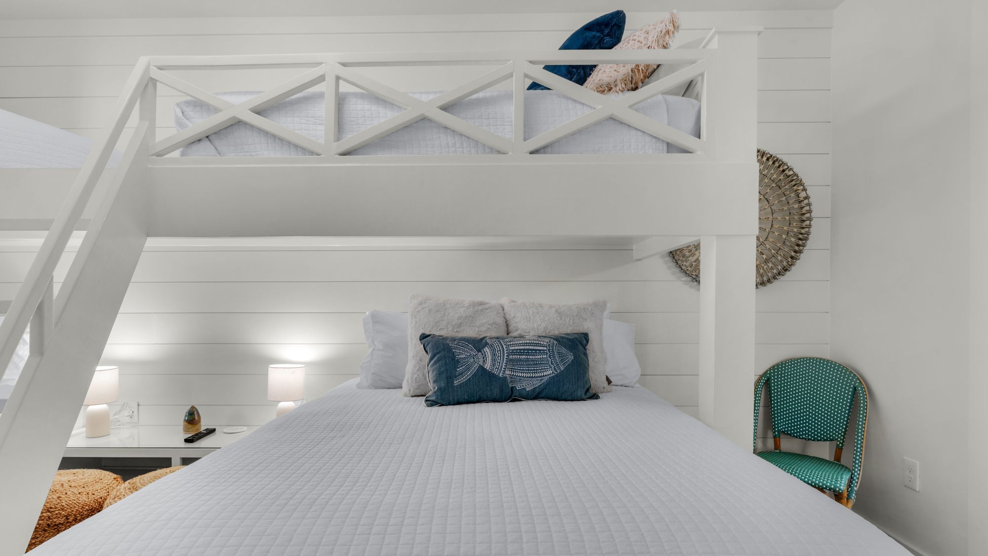 Pinewood 317 Bedroom