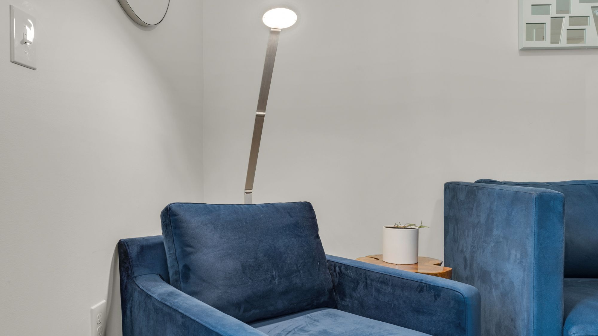 Pinewood 318 Living Area