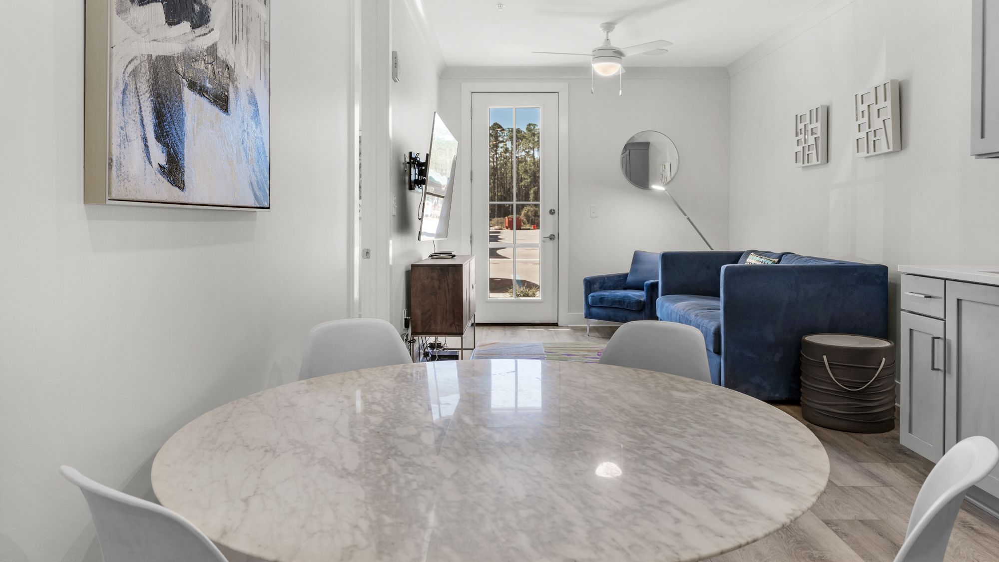 Pinewood 318 Dining Table