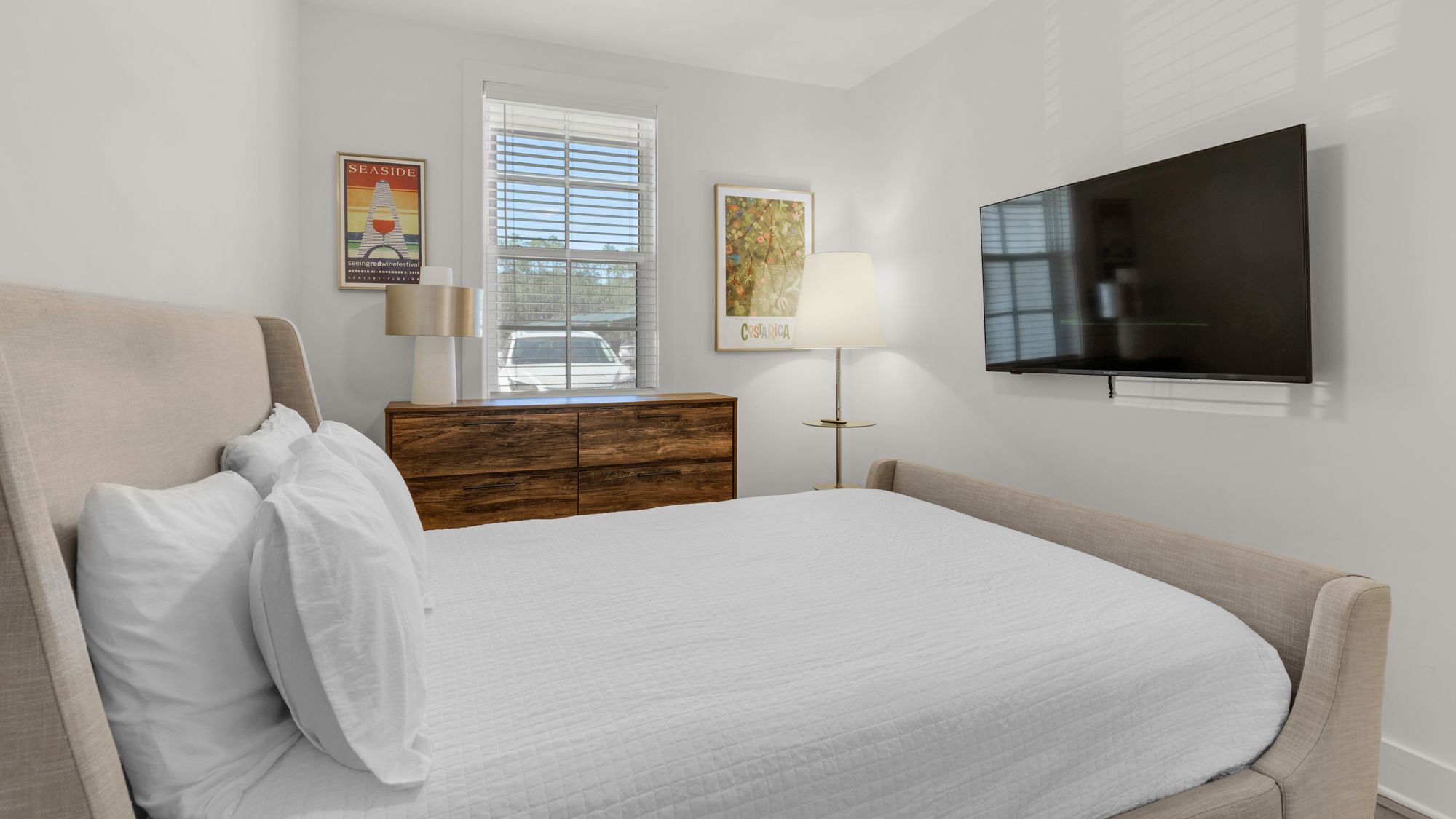 Pinewood 318 Bedroom