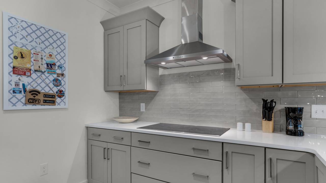 PNWD323 Kitchen PNWD323 Kitchen