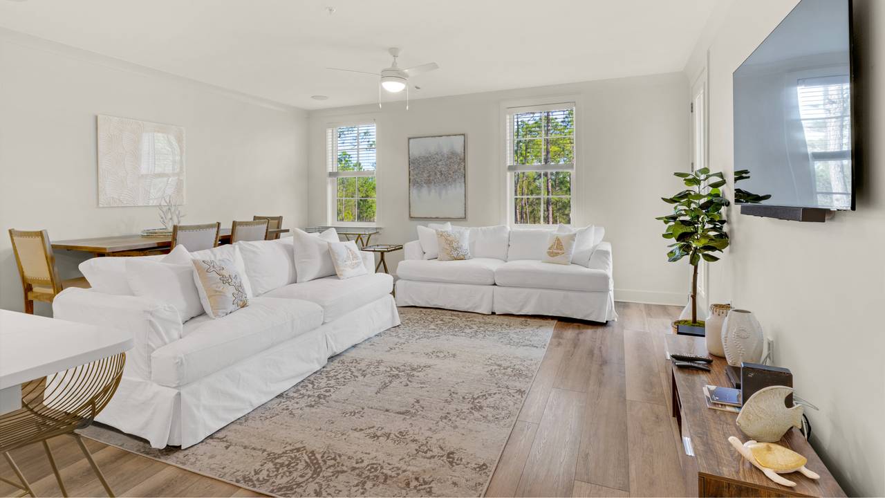 PNWD333 Living Area PNWD333 Living Area