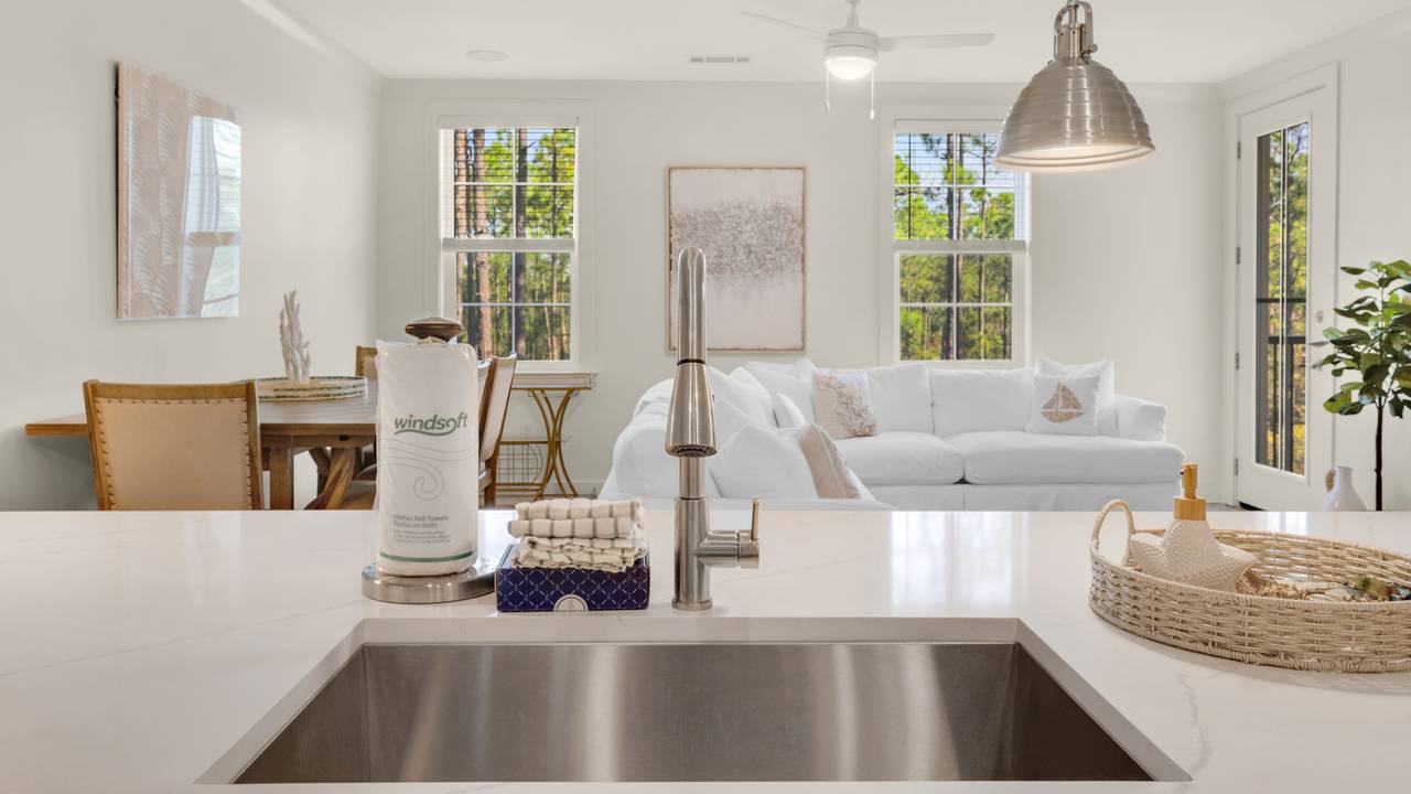 PNWD333 Kitchen Area PNWD333 Kitchen Area