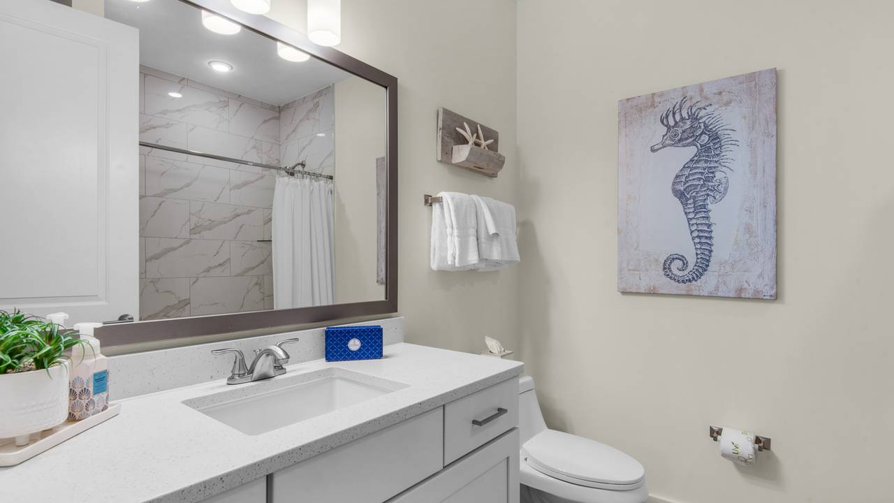 PNWD336 Bathroom PNWD336 Bathroom