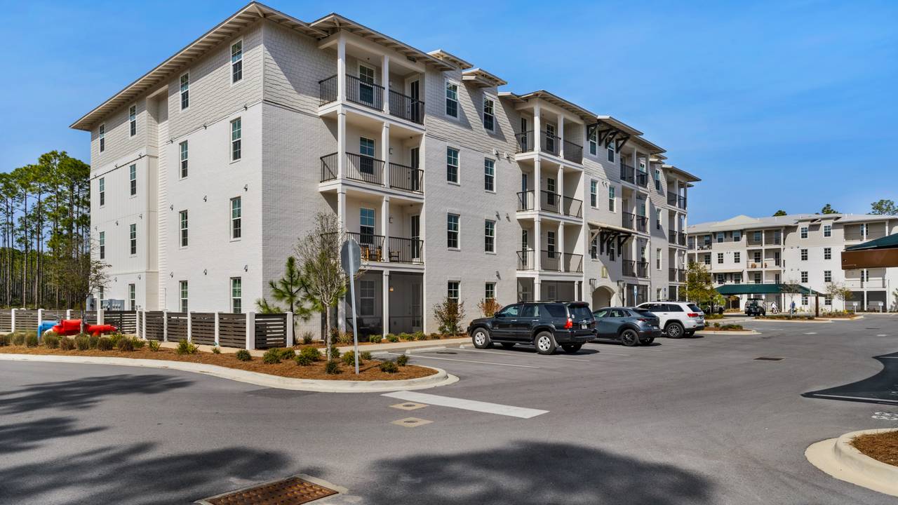 Pinewood30A Exterior Pinewood30A Exterior