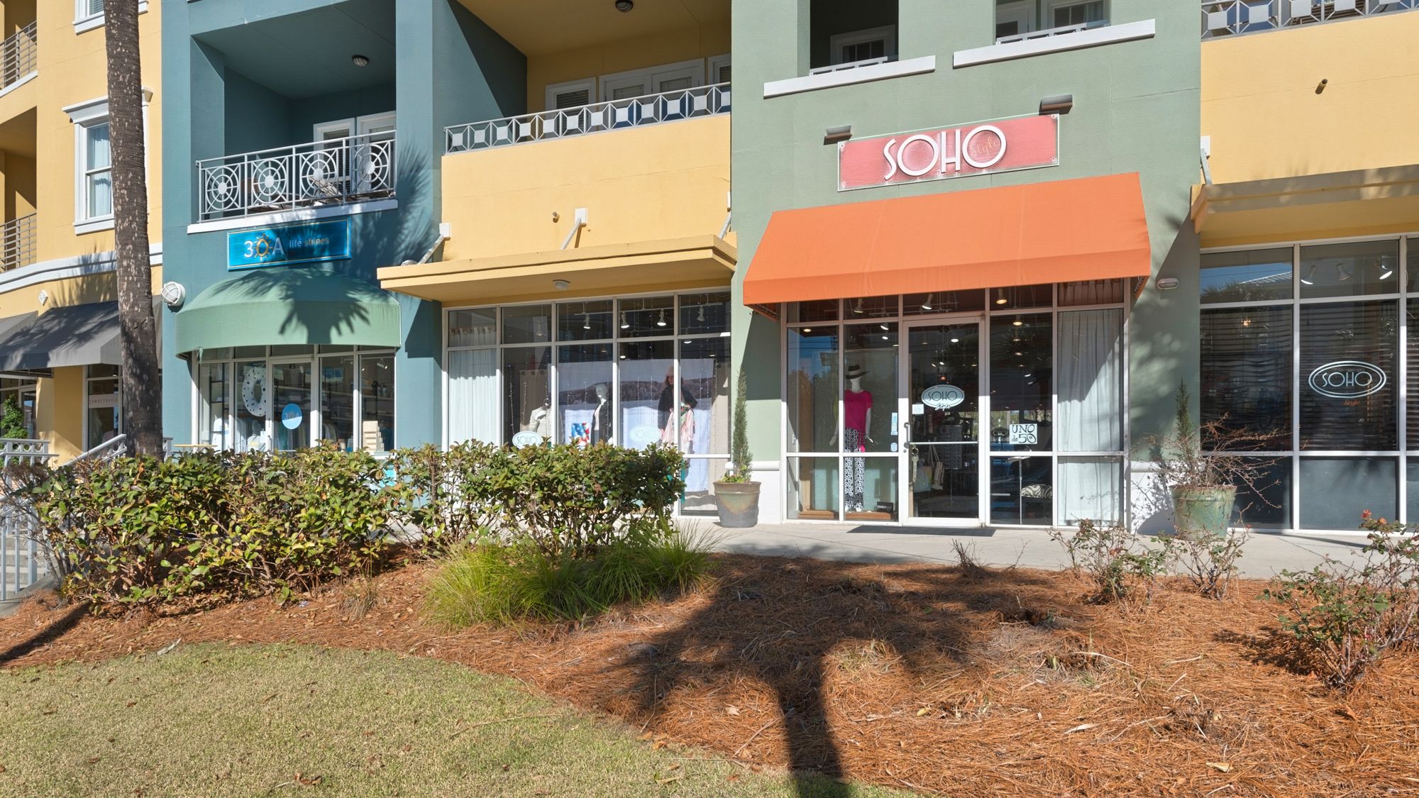 Gulf Place Attractions