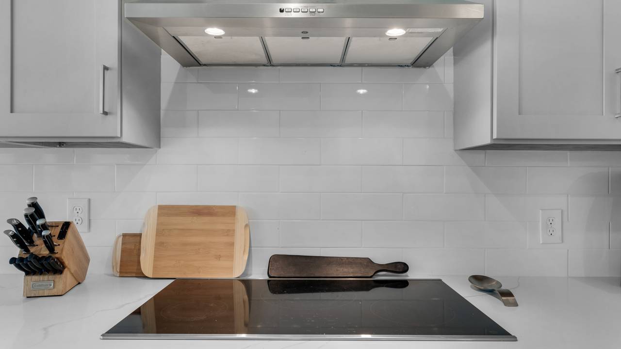 PNWD412 Kitchen Area PNWD412 Kitchen Area