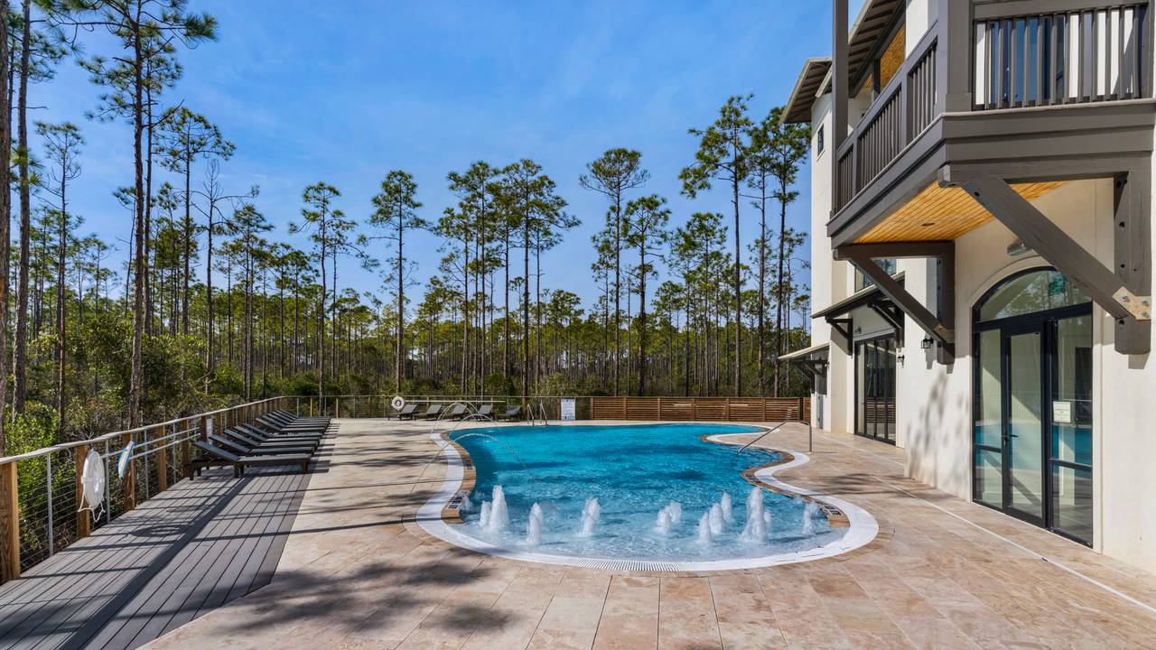 Pinewood30A Pool Area Pinewood30A Pool Area