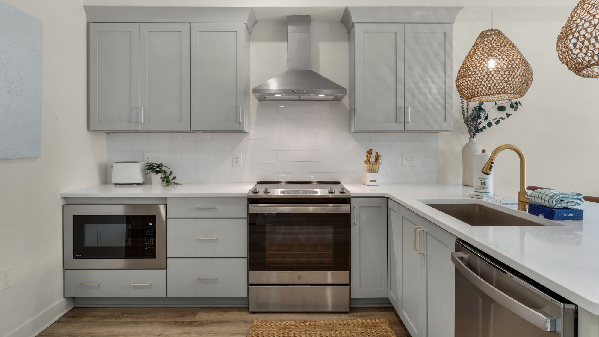 PNWD421 Kitchen Area