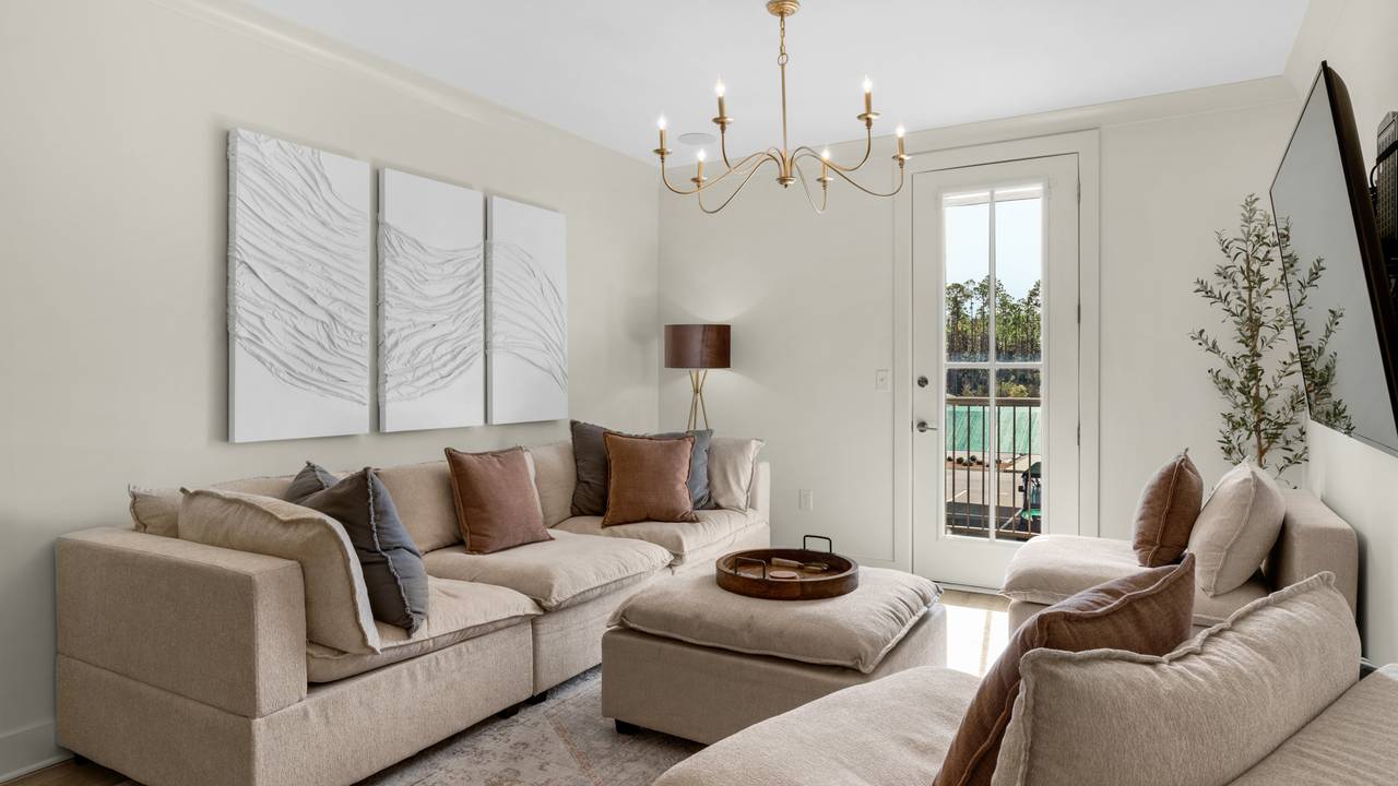 PNWD421 Living Area PNWD421 Living Area