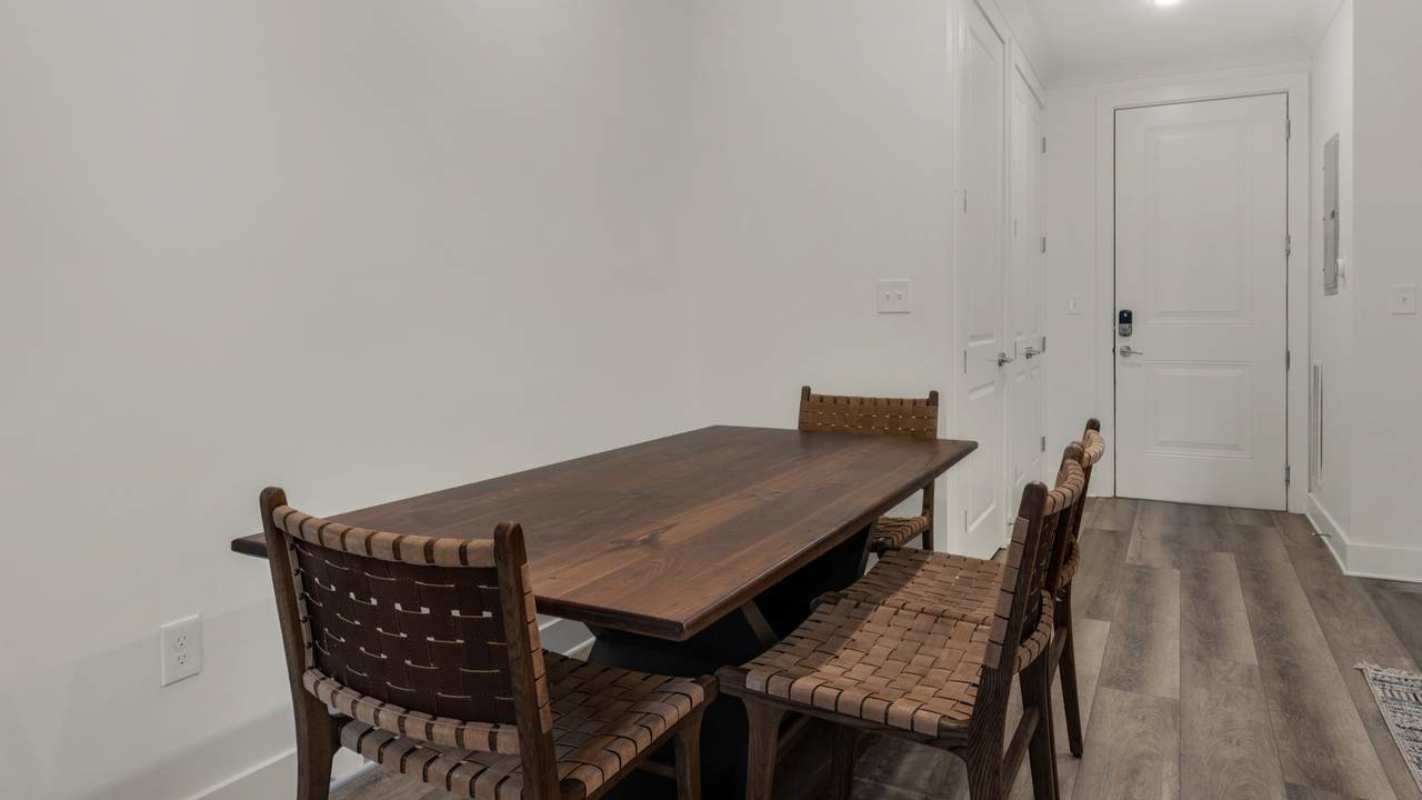 PNWD415 Dining Area PNWD415 Dining Area