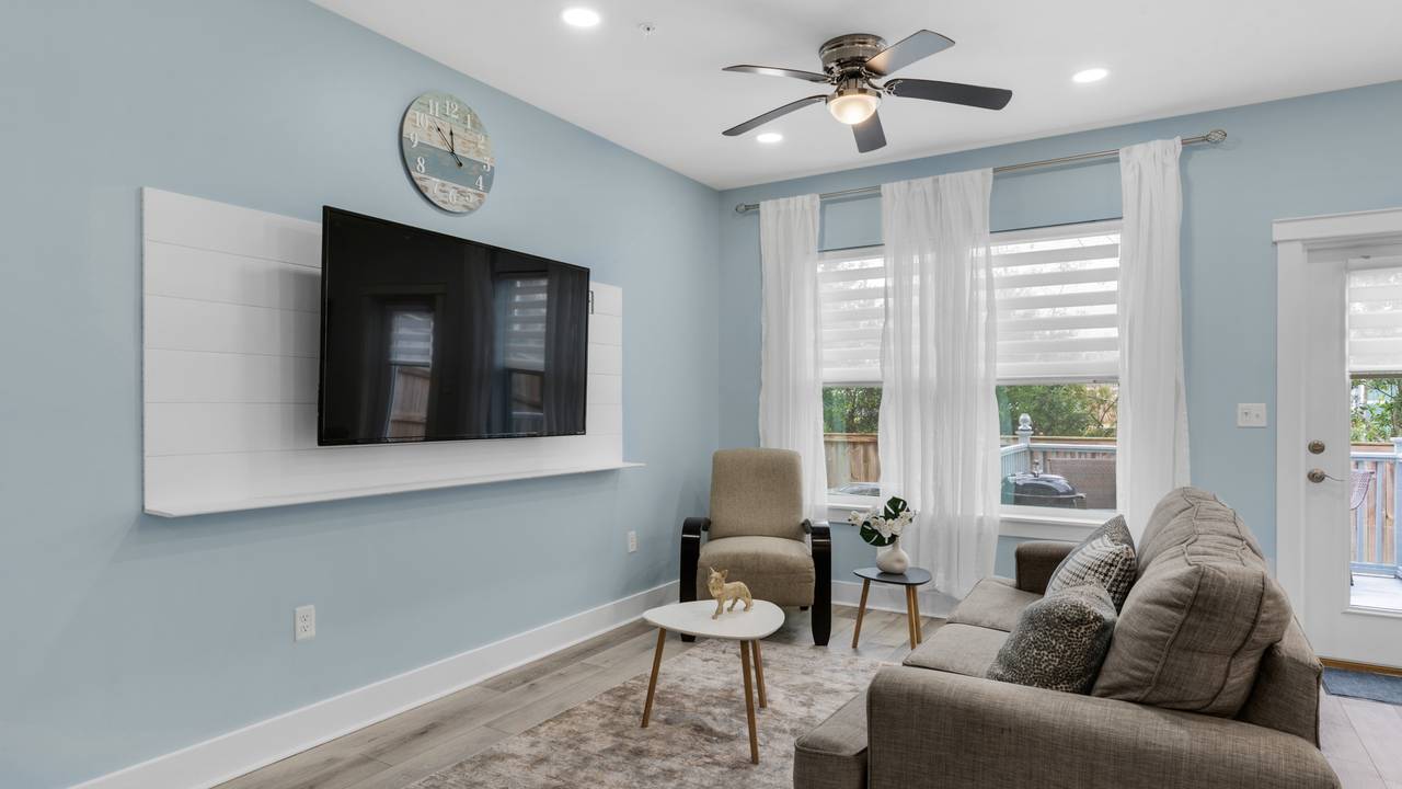 JOAN5 Living Area JOAN5 Living Area