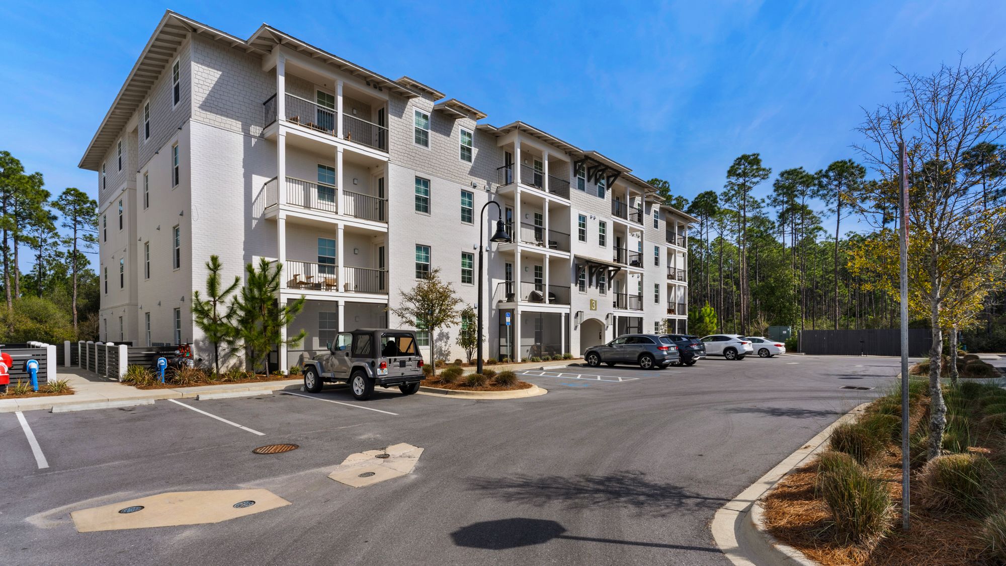 Pinewood30A Exterior