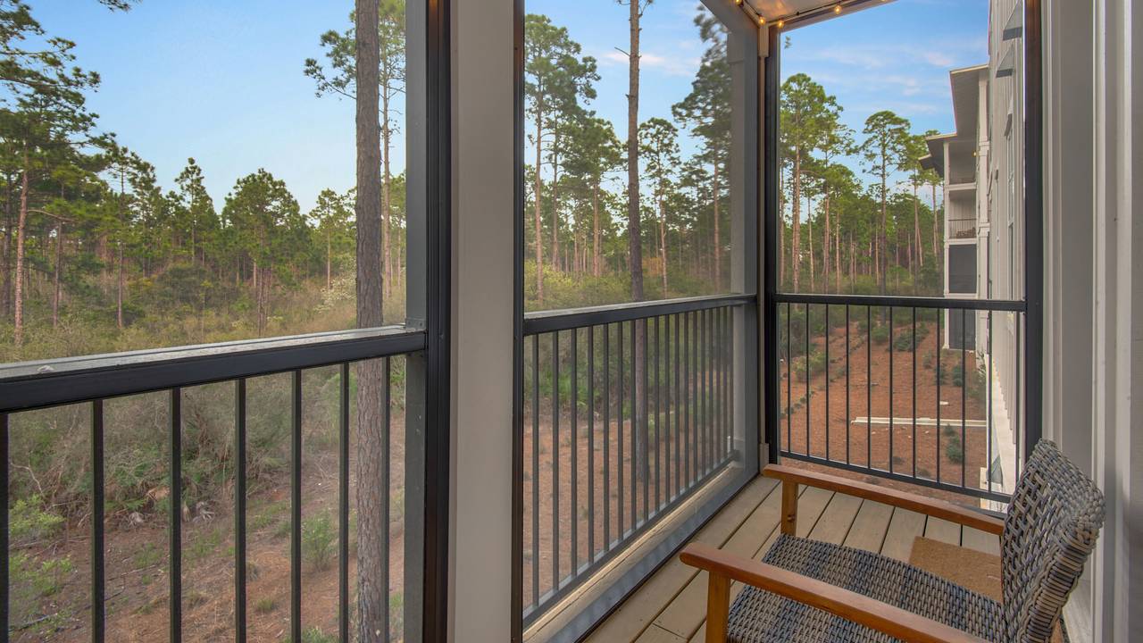 PNWD424 Balcony PNWD424 Balcony