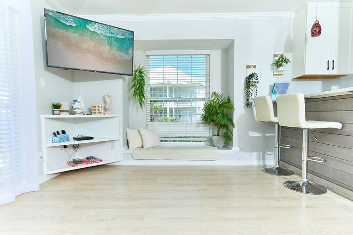 SBD212 Bungalow 6 - TV & Breakfast Bar SBD212 Bungalow 6 - TV & Breakfast Bar