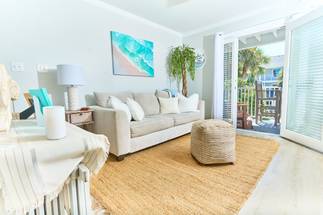 SBD212 Bungalow 6 - Living area SBD212 Bungalow 6 - Living area