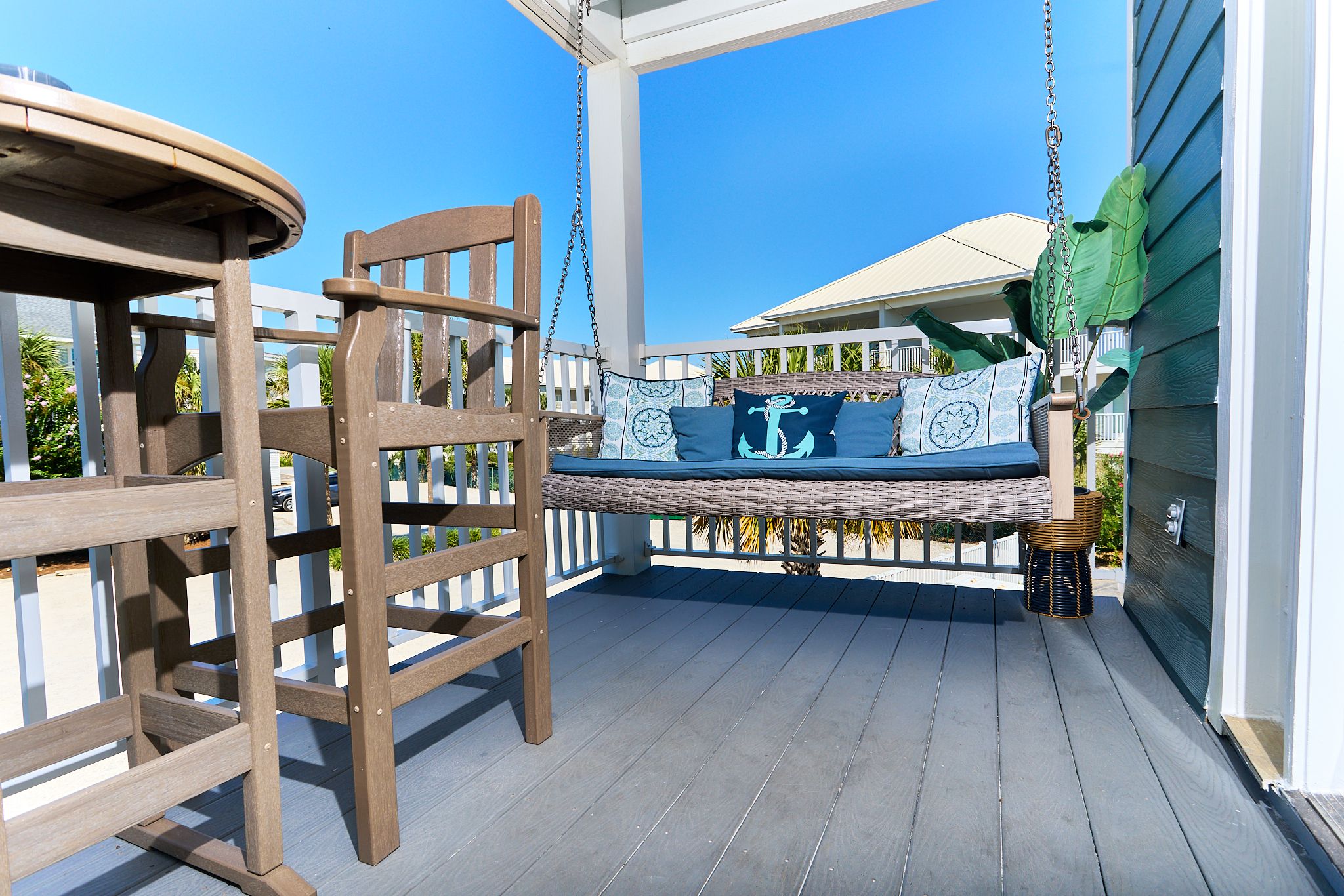 SBD212 Bungalow 6 - Balcony