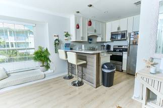 SBD212 Bungalow 6 - Kitchen SBD212 Bungalow 6 - Kitchen