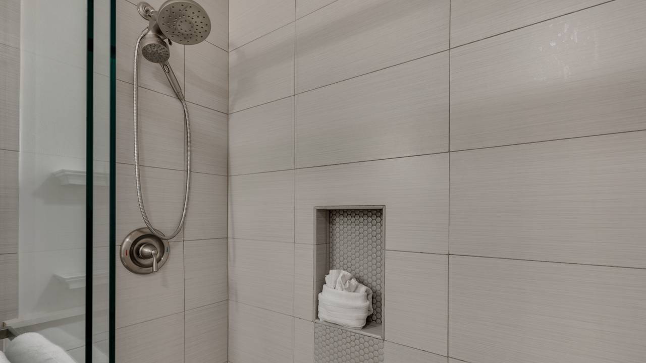 MST12 Bathroom MST12 Bathroom