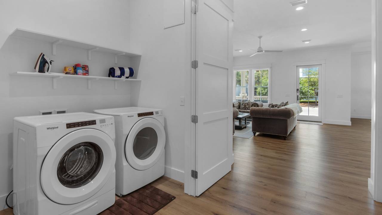 HVSEA Washer and Dryer HVSEA Washer and Dryer