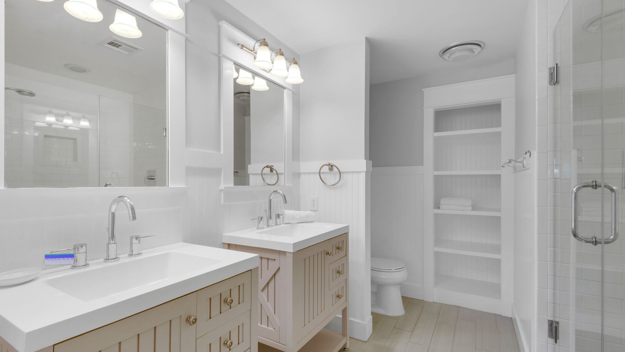 Beachwalk Villas 5054 Bathroom