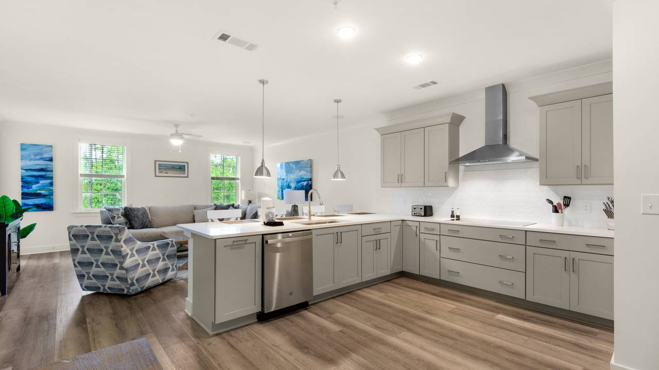 Pinewood 436 Kitchen Area Pinewood 436 Kitchen Area