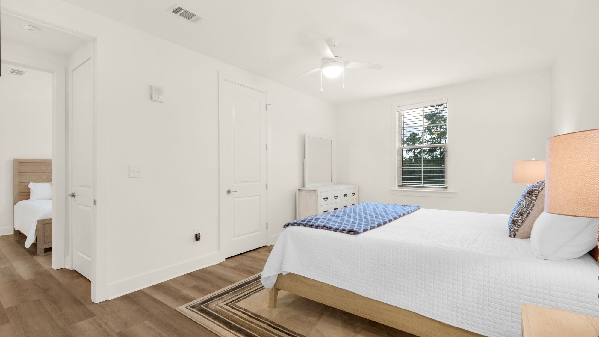 Pinewood 436 Bedroom Area