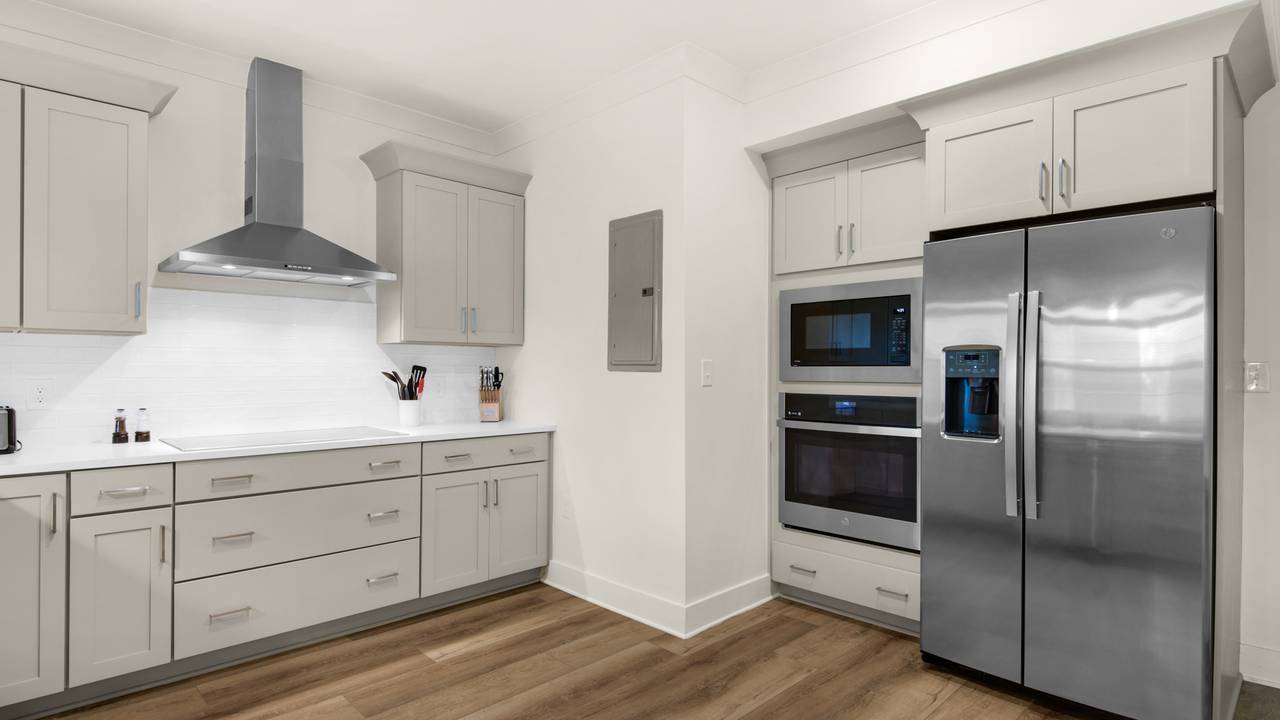 Pinewood 436 Kitchen Area Pinewood 436 Kitchen Area