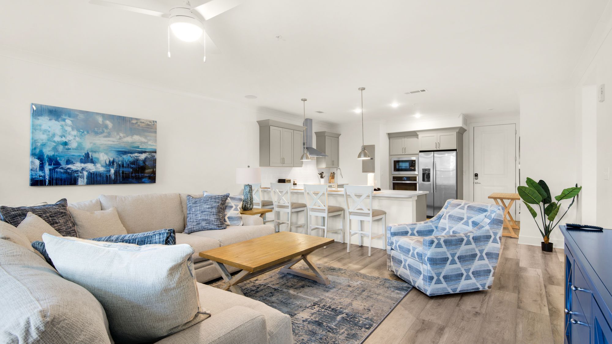 Pinewood 436 Living Area