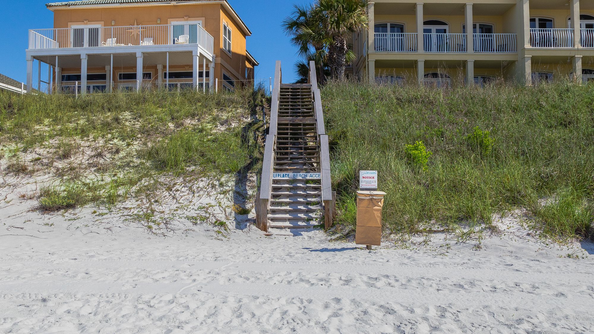 Gulf place beach area