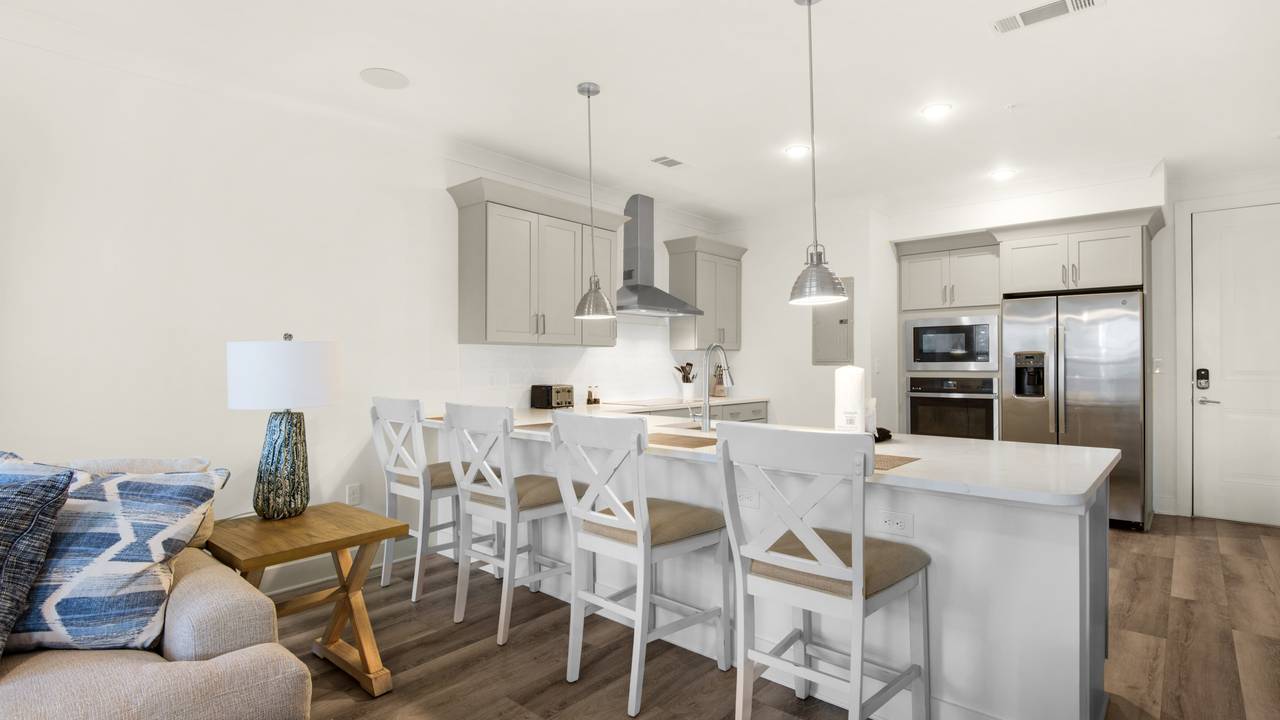 Pinewood 436 Kitchen Area Pinewood 436 Kitchen Area