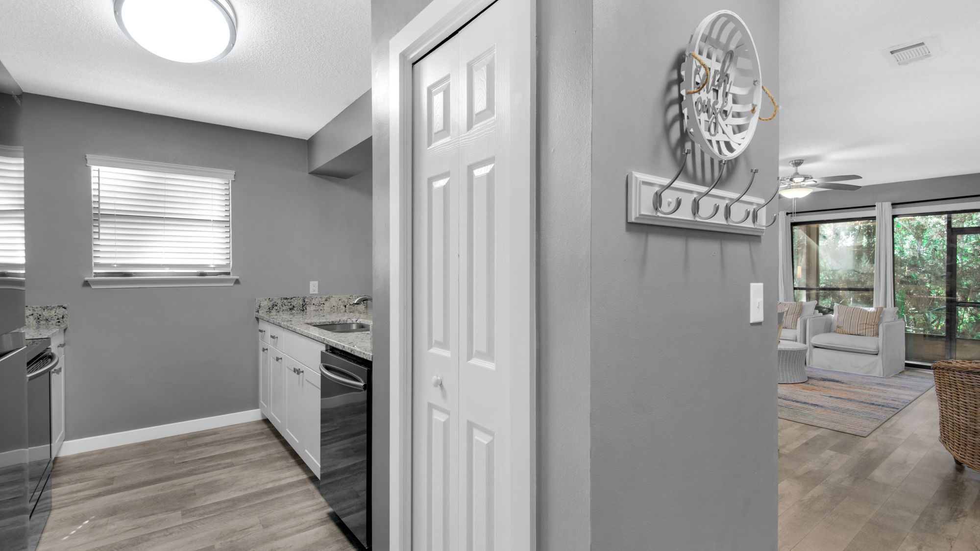 Cassine Garden 184 Living Area