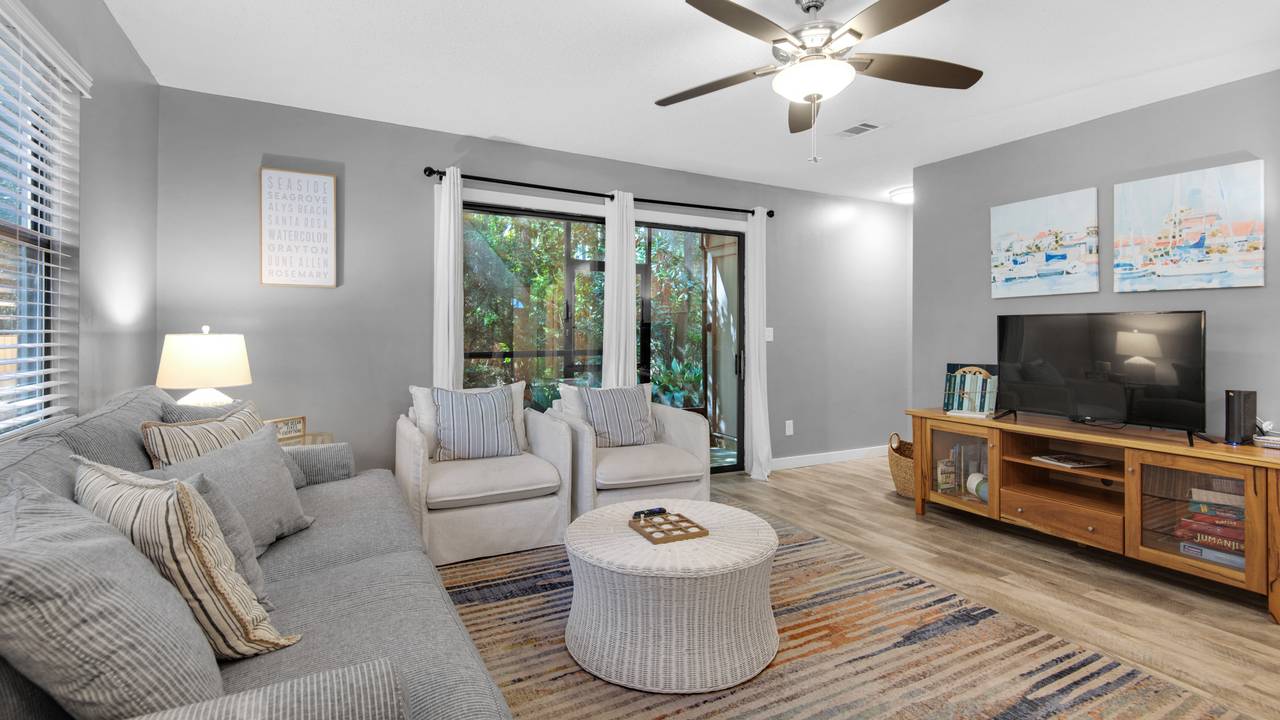 Cassine Garden 184 Living Area Cassine Garden 184 Living Area